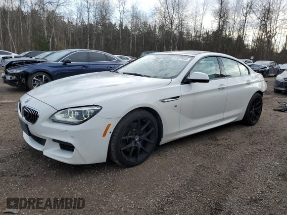 2015 BMW 6 Series 640i xDrive z VIN WBA6B8C56FD453175, wystawiony jako Copart lot #81372044 z przebiegiem 111 835 mil mil oraz Czysty tytuł • Clean title. Historia ofert i sprzedaży dostępna na DreamBid. Obrazek 1.