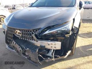 2025 Lexus NX with VIN 2T2GDCAZ4SC021181, listed as a IAAI auction lot 40977260 with 1,540 mi miles. Bid and sale history available at carsss.com. Image 6.