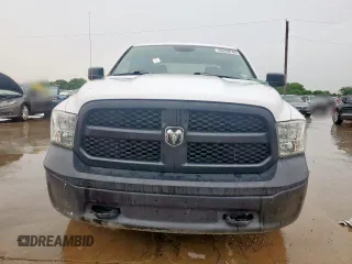 2019 Ram 1500 Tradesman z VIN 1C6RR7KT7KS692902, wystawiony jako Copart lot #55839745 z przebiegiem 74 437 mil mil oraz Czysty tytuł • Clean title. Historia ofert i sprzedaży dostępna na DreamBid. Obrazek 5.