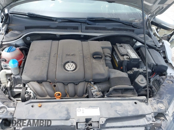 2012 Volkswagen Jetta SE с VIN 3VWDX7AJ0CM327638, выставлен на аукционе IAAI как лот 42270428 с пробегом 140 471 миль миль и . История ставок и продаж доступна на DreamBid. Изображение 10.