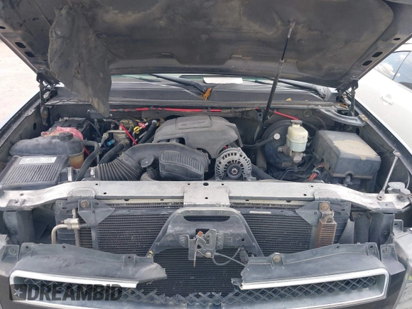 2008 Chevrolet Suburban 3LT with VIN 3GNFC16068G165063, listed as a IAAI auction lot 42413253 with 254,967 mi miles and . Bid and sale history available at DreamBid. Image 10.