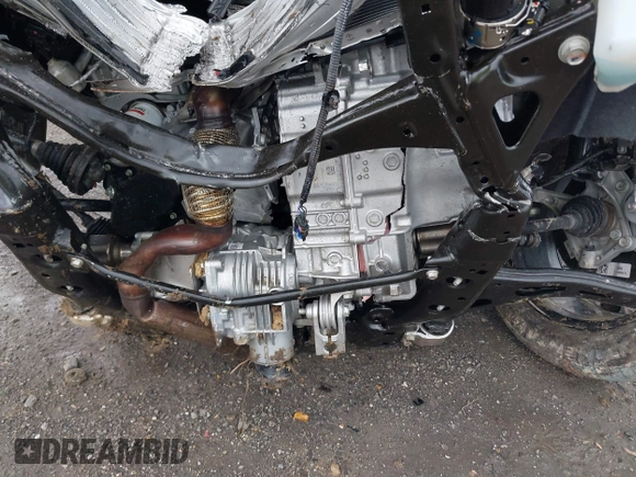 2025 Chevrolet Equinox AWD RS with VIN 3GNAXTEG5SL128612, listed as a IAAI auction lot 42291756 with Not provided miles and . Bid and sale history available at DreamBid. Image 20.