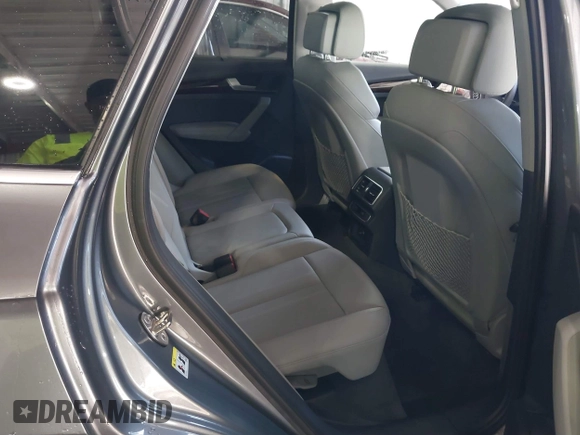 2018 Audi Q5 Prestige with VIN WA1CNAFY0J2023988, listed as a IAAI auction lot 41864266 with 39,298 mi miles. Bid and sale history available at carsss.com. Image 8.