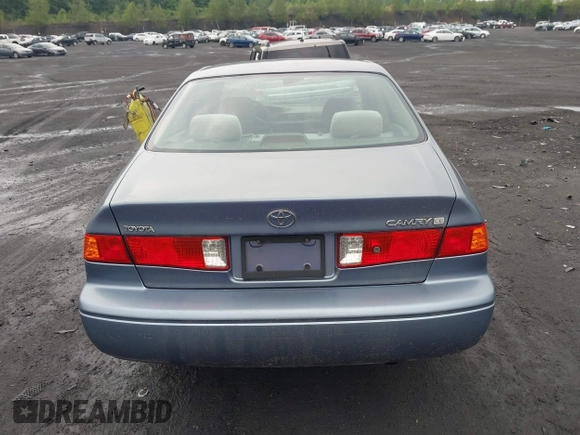 2000 Toyota Camry CE с VIN 4T1BG22K0YU671327, выставлен на аукционе IAAI как лот 42456202 с пробегом 132 330 миль миль и . История ставок и продаж доступна на DreamBid. Изображение 16.