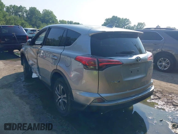 2018 Toyota RAV4 LE with VIN JTMZFREV3JJ161811, listed as a IAAI auction lot 40131640 with 114,330 mi miles. Bid and sale history available at carsss.com. Image 3.
