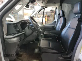 2022 Ford Transit Cargo z VIN 1FTBR2X82NKA72092, wystawiony jako Copart lot #50320405 z przebiegiem 48 664 mil mil oraz Szkody całkowita. Historia ofert i sprzedaży dostępna na DreamBid. Obrazek 7.