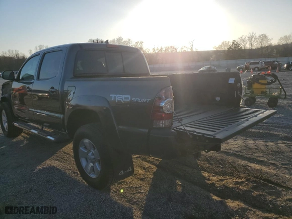 2015 Toyota Tacoma with VIN 3TMLU4EN2FM178348, listed as a Copart auction lot 48240555 with 132,142 mi miles and Salvage Title. Bid and sale history available at carsss.com. Image 2.