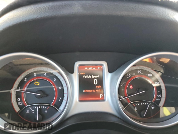 2017 Dodge Journey SXT with VIN 3C4PDCBG0HT589032, listed as a Copart auction lot 62342525 with 121,980 mi miles and Salvage title. Bid and sale history available at DreamBid. Image 9.