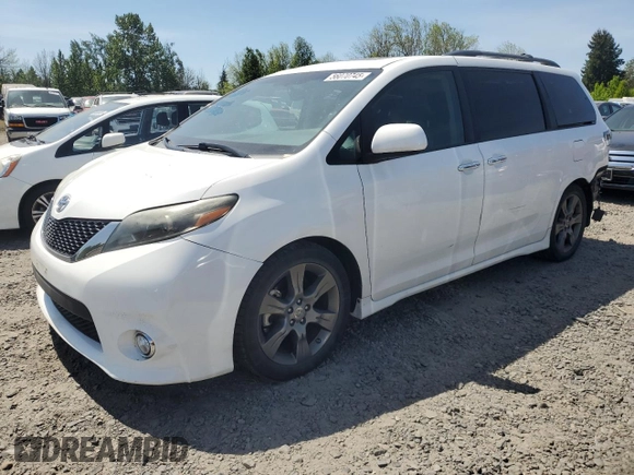 2015 Toyota Sienna SE с VIN 5TDXK3DC6FS632845, выставлен на аукционе Copart как лот 56070745 с пробегом 154 254 миль миль и Списание • Salvage title. История ставок и продаж доступна на DreamBid. Изображение 1.