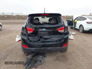 2015 Hyundai Tucson GLS with VIN KM8JT3AF6FU086041, listed as a IAAI auction lot 41521417 with 120,754 mi miles and . Bid and sale history available at DreamBid. Image 6.