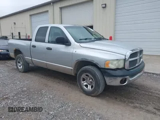 2003 Dodge 1500 ST with VIN 1D7HU18Z33J510282, listed as a IAAI auction lot 41927904 with 308,428 mi miles. Bid and sale history available at carsss.com. Image 1.