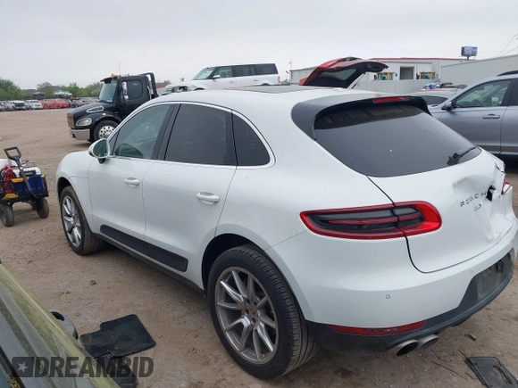 2015 Porsche Macan S z VIN WP1AB2A57FLB72326, wystawiony jako IAAI lot #41879595 z przebiegiem 136 719 mil mil oraz . Historia ofert i sprzedaży dostępna na DreamBid. Obrazek 3.