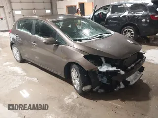2015 Kia Forte 5-Door EX with VIN KNAFX5A82F5311039, listed as a IAAI auction lot 41724597 with 149,215 mi miles. Bid and sale history available at carsss.com. Image 1.