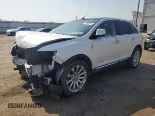 2011 Lincoln MKX z VIN 2LMDJ8JK4BBJ08636, wystawiony jako Copart lot #57244795 z przebiegiem 173 439 mil mil oraz Szkoda całkowita • Salvage title. Historia ofert i sprzedaży dostępna na DreamBid. Obrazek 1.