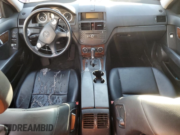 2008 Mercedes-Benz C 300 Sport z VIN WDDGF54X28F074679, wystawiony jako Copart lot #61095065 z przebiegiem Nie podano mil oraz Szkoda całkowita • Salvage title. Historia ofert i sprzedaży dostępna na DreamBid. Obrazek 8.