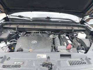 2021 Toyota Highlander L with VIN 5TDBZRBH7MS134660, listed as a IAAI auction lot 41682934 with 121,201 mi miles. Bid and sale history available at carsss.com. Image 10.