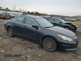 2011 Honda Accord LX z VIN 1HGCP2F30BA038655, wystawiony jako Copart lot #52474805 z przebiegiem 154 993 mil mil oraz Czysty tytuł • Clean title. Historia ofert i sprzedaży dostępna na DreamBid. Obrazek 4.
