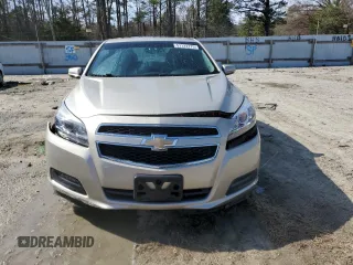 2013 Chevrolet Malibu LT with VIN 1G11C5SAXDF146125, listed as a Copart auction lot 51122775 with 136,426 mi miles and Salvage Title. Bid and sale history available at DreamBid. Image 5.