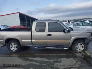 2003 Chevrolet Silverado 1500 LS with VIN 1GCEK19T03E241504, listed as a IAAI auction lot 41841769 with 267,460 mi miles. Bid and sale history available at carsss.com. Image 13.