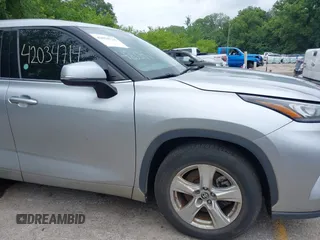 2020 Toyota Highlander LE with VIN 5TDZZRAH6LS027761, listed as a IAAI auction lot 42034714 with 90,546 mi miles and . Bid and sale history available at DreamBid. Image 19.