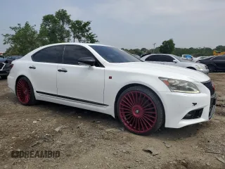 2013 Lexus LS 460 z VIN JTHCL5EF3D5016800, wystawiony jako Copart lot #57410765 z przebiegiem 174 007 mil mil oraz Szkoda całkowita • Salvage title. Historia ofert i sprzedaży dostępna na DreamBid. Obrazek 4.