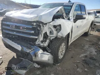 2022 GMC Sierra 1500 Limited SLE with VIN 1GTR9BED6NZ187042, listed as a Copart auction lot 42443275 with 68,047 mi miles and Salvage Title. Bid and sale history available at carsss.com. Image 1.
