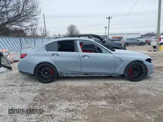 2024 BMW M3 Competition xDrive z VIN WBS43AY08RFS19830, wystawiony jako IAAI lot #41506228 z przebiegiem 10 330 mil mil oraz . Historia ofert i sprzedaży dostępna na DreamBid. Obrazek 14.