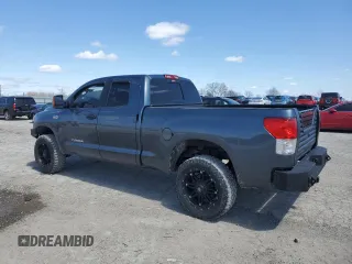 2010 Toyota Tundra с VIN 5TFUW5F17AX150290, выставлен на аукционе Copart как лот 52367785 с пробегом 177 115 миль миль и Чистый • Clean title. История ставок и продаж доступна на DreamBid. Изображение 2.