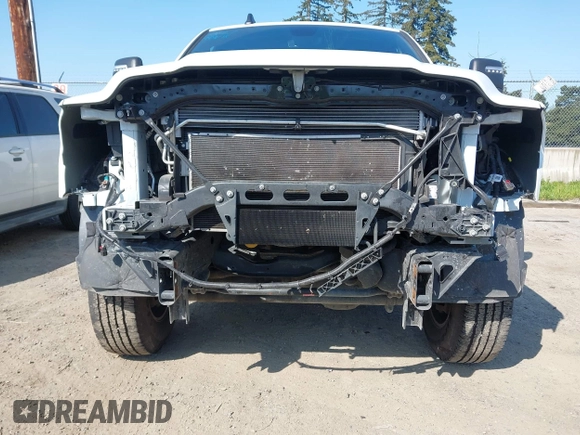 2024 Ram 2500 Big Horn with VIN 3C6UR5DJ2RG286053, listed as a IAAI auction lot 42054467 with 26,834 mi miles and . Bid and sale history available at DreamBid. Image 6.