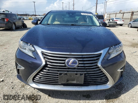 2017 Lexus ES 300h with VIN JTHBW1GG1H2151055, listed as a Copart auction lot 51915015 with 189,446 mi miles and Salvage Title. Bid and sale history available at DreamBid. Image 5.