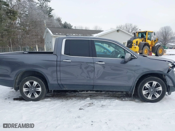 2017 Honda Ridgeline RTL-E with VIN 5FPYK3F75HB035253, listed as a IAAI auction lot 41292668 with 115,581 mi miles. Bid and sale history available at carsss.com. Image 14.