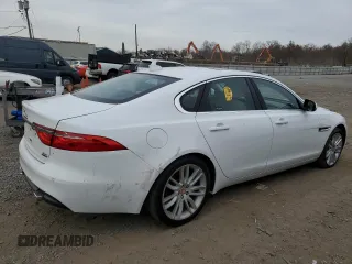 2016 Jaguar XF 35t Prestige with VIN SAJBK4BV6GCY18412, listed as a Copart auction lot 80881134 with 91,657 mi miles and Clean Title. Bid and sale history available at carsss.com. Image 3.