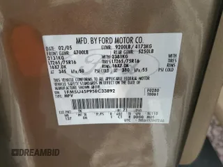 2005 Ford Excursion Eddie Bauer с VIN 1FMSU45P95EC33892, выставлен на аукционе Copart как лот 88871715 с пробегом Не указан миль и Списание • Salvage title. История ставок и продаж доступна на DreamBid. Изображение 14.