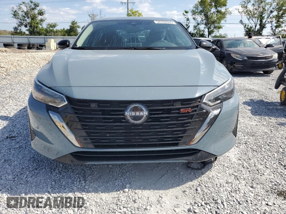 2024 Nissan Sentra SR z VIN 3N1AB8DV9RY386846, wystawiony jako Copart lot #55141905 z przebiegiem 4 591 mil mil oraz Szkoda całkowita • Salvage title. Historia ofert i sprzedaży dostępna na DreamBid. Obrazek 5.