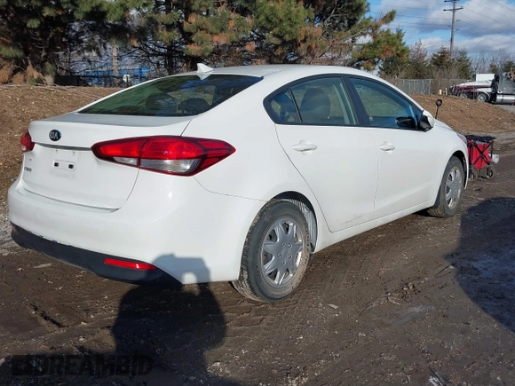 2017 Kia Forte LX with VIN 3KPFK4A77HE057175, listed as a IAAI auction lot 41232874 with 53,479 mi miles. Bid and sale history available at carsss.com. Image 4.