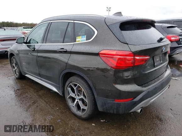 2018 BMW X1 xDrive28i with VIN WBXHT3C37J5K26738, listed as a Copart auction lot 35778903 with 34,916 mi miles. Bid and sale history available at carsss.com. Image 2.