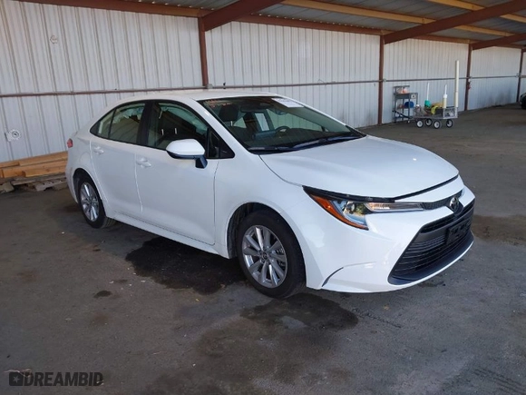 2024 Toyota Corolla LE with VIN JTDB4MEE9R3023491, listed as a IAAI auction lot 41641602 with 4,895 mi miles. Bid and sale history available at carsss.com. Image 1.