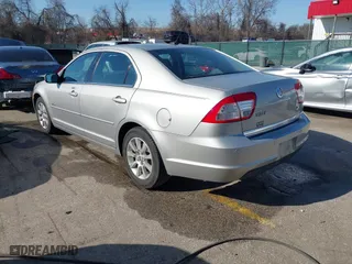 2008 Mercury Milan with VIN 3MEHM07Z58R633485, listed as a IAAI auction lot 41764314 with 60,842 mi miles. Bid and sale history available at carsss.com. Image 3.