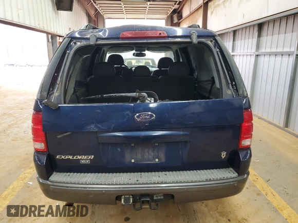 2004 Ford Explorer XLT with VIN 1FMDU73W44UC05913, listed as a Copart auction lot 44033155 with 179,222 mi miles and Salvage title. Bid and sale history available at DreamBid. Image 6.