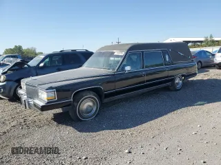 1992 Cadillac Brougham z VIN 1G6DW54E9NR713312, wystawiony jako Copart lot #71659794 z przebiegiem 41 467 mil mil oraz Tytuł czysty. Historia ofert i sprzedaży dostępna na DreamBid. Obrazek 1.