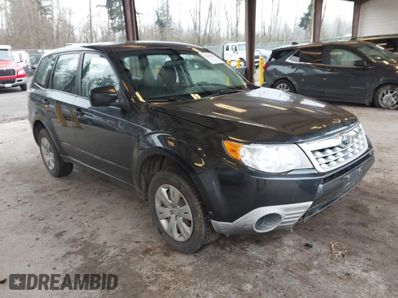2013 Subaru Forester 2.5X with VIN JF2SHBAC0DH435177, listed as a IAAI auction lot 41264251 with 176,056 mi miles. Bid and sale history available at carsss.com. Image 1.