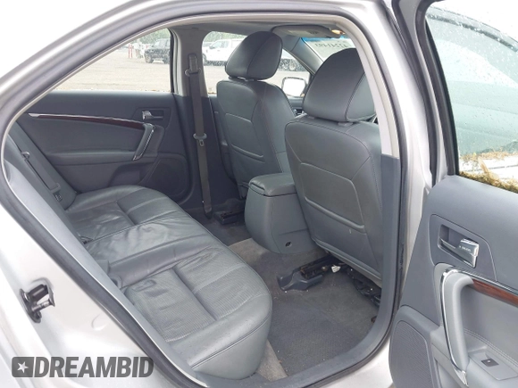 2010 Lincoln MKZ with VIN 3LNHL2JC6AR647028, listed as a IAAI auction lot 42241493 with 151,175 mi miles and . Bid and sale history available at DreamBid. Image 8.