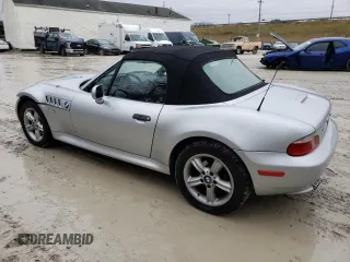 2000 BMW Z3 2.5L with VIN WBACH9349YLF91237, listed as a Copart auction lot 84605174 with 69,997 mi miles and Salvage Title. Bid and sale history available at carsss.com. Image 2.