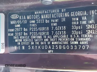 2011 Kia Sorento EX with VIN 5XYKUDA25BG033707, listed as a IAAI auction lot 41406401 with 166,753 mi miles. Bid and sale history available at carsss.com. Image 9.
