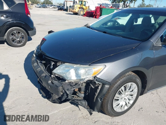 2014 Toyota Camry L with VIN 4T4BF1FK2ER361902, listed as a IAAI auction lot 41263835 with 79,406 mi miles. Bid and sale history available at carsss.com. Image 19.