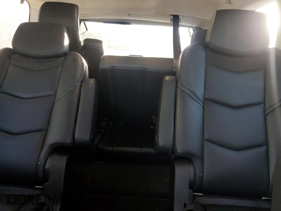 2018 Cadillac Escalade Luxury z VIN 1GYS4BKJ5JR383407, wystawiony jako Copart lot #46057505 z przebiegiem 97 057 mil mil oraz Szkoda całkowita • Salvage title. Historia ofert i sprzedaży dostępna na DreamBid. Obrazek 10.