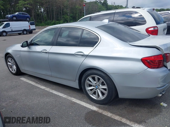 2014 BMW 5 Series 528i xDrive z VIN WBA5A7C51ED619786, wystawiony jako IAAI lot #42699350 z przebiegiem 101 872 mil mil oraz . Historia ofert i sprzedaży dostępna na DreamBid. Obrazek 14.