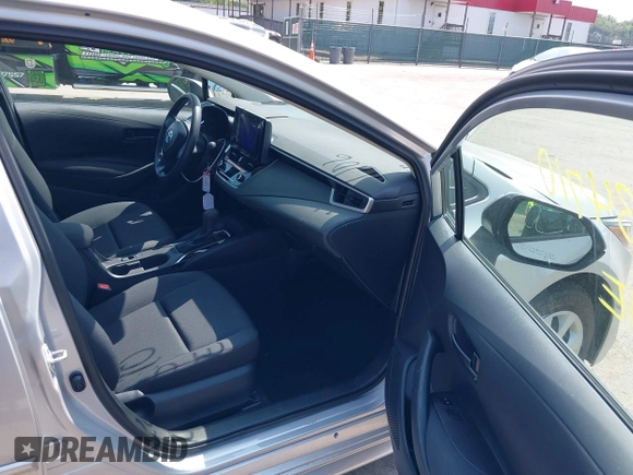 2024 Toyota Corolla LE with VIN 5YFB4MDE8RP202811, listed as a IAAI auction lot 42434710 with 400 mi miles and . Bid and sale history available at DreamBid. Image 5.
