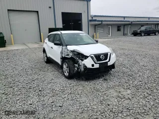 2020 Nissan Kicks S with VIN 3N1CP5BV4LL529363, listed as a Copart auction lot 49784545 with 76,405 mi miles and Salvage Title. Bid and sale history available at carsss.com. Image 14.