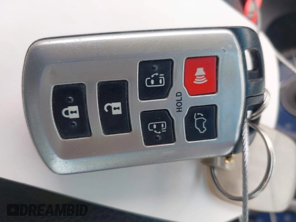 2017 Toyota Sienna XLE Auto Access Seat with VIN 5TDYZ3DC2HS793132, listed as a IAAI auction lot 41769803 with 145,112 mi miles and . Bid and sale history available at DreamBid. Image 11.